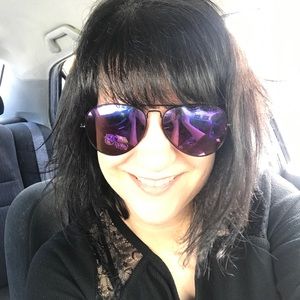 Meet your Posher, Jessica